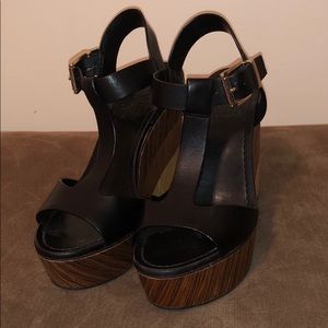 Vince Camuto Wedges
